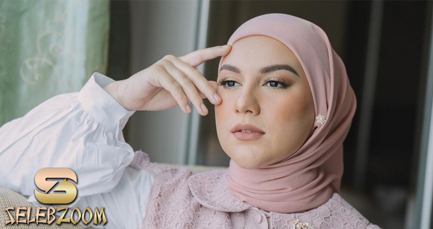 Irish Bella Kecantikan Natural dalam Berhijab